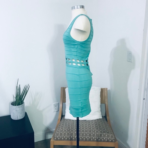 2B BEBE CUTOUT WAISTE BANDAGE DRESS 👗 NWT - Picture 2 of 16